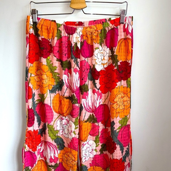 Trina Turk Sunny Bloom Side Slit Sheer Coverup Pants SZ L - Picture 3 of 6